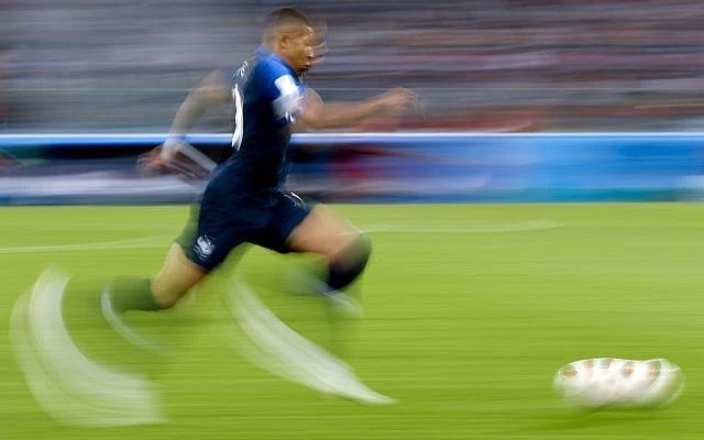 Fast Mbappe